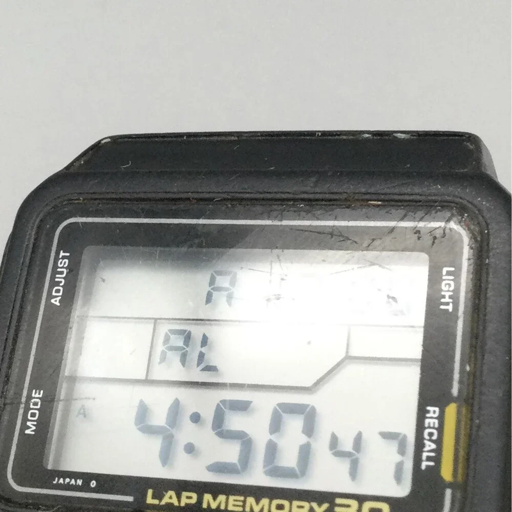 Vintage Casio 503 SDB-300W Mens Watch 35mm New Battery Runs NEEDS REPAIR